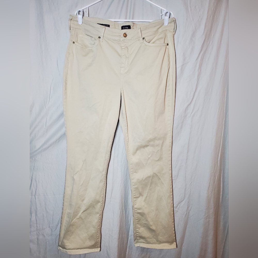 Not your daughters jeans (NYDJ) Womens size 16 Marilyn straight Lift x Tuck tech